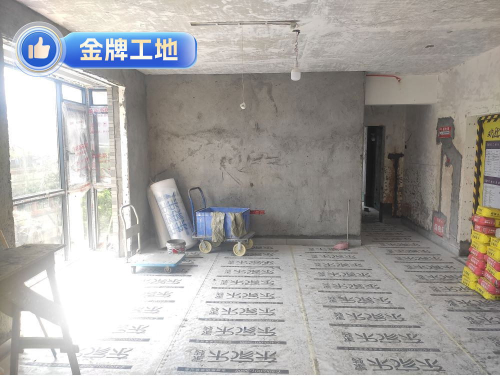 保利長(cháng)交錦上